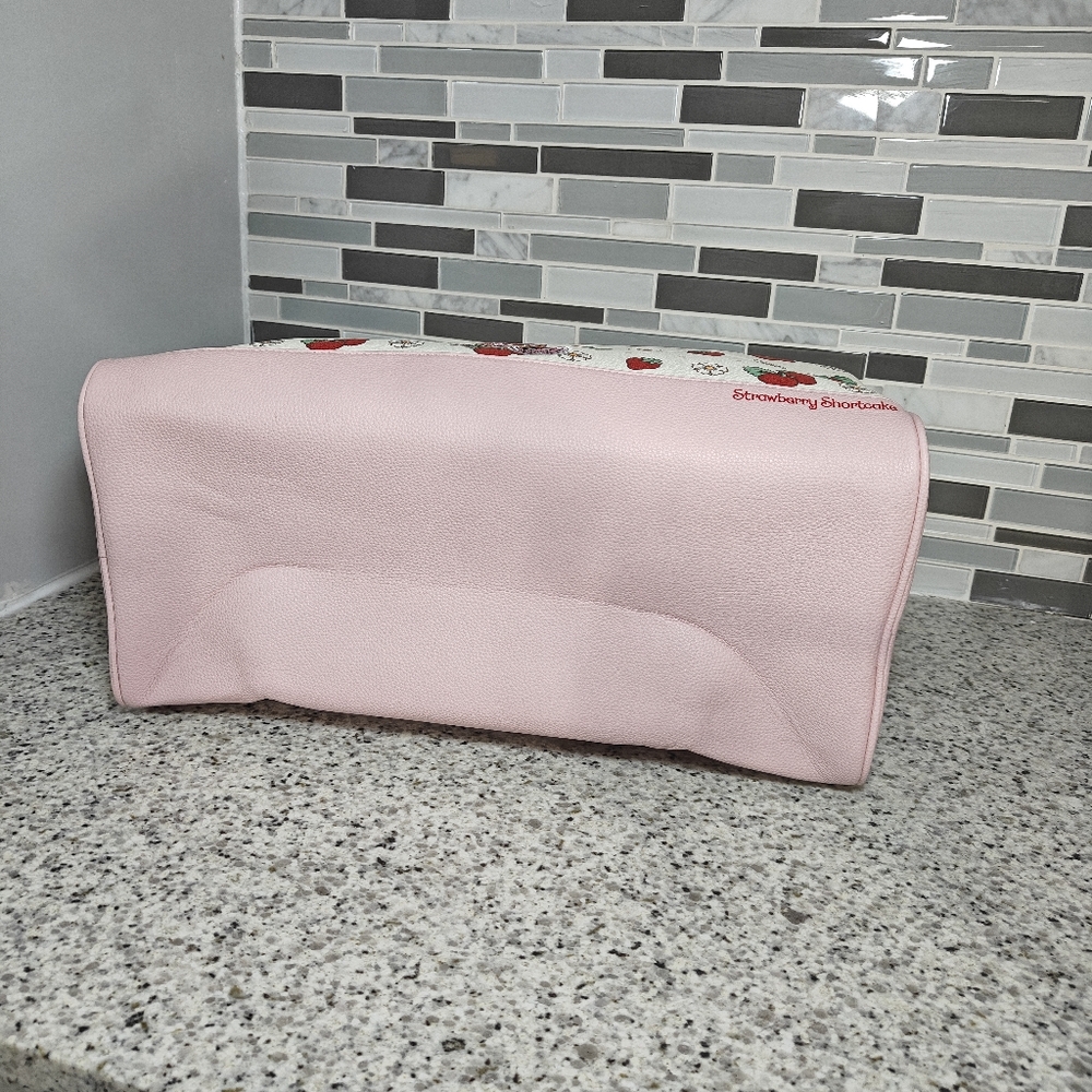 Strawberry Shortcake Sweet vegan Travel Bag Duffle - Picture 5 of 5